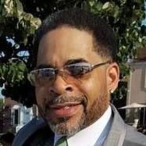 Meet your Posher, Enrique